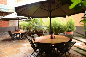  UpperHill Blueberry Hotel  Найроби